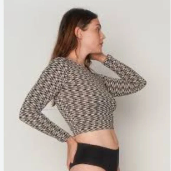 Seea XS Palomar crop top rash guard rashguard Aries nwt - Picture 2 of 7